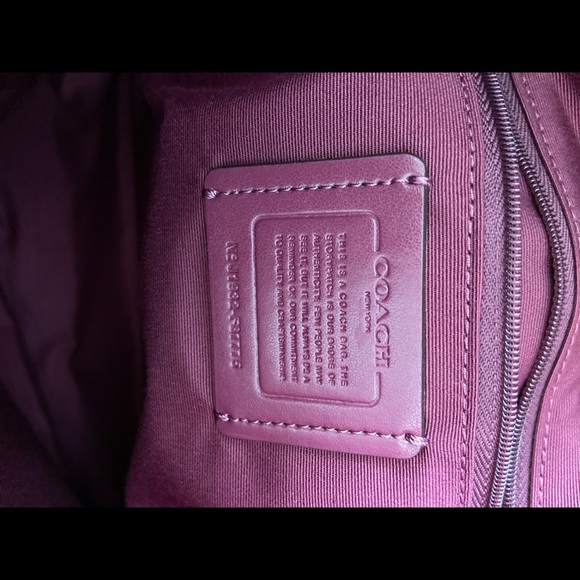 NWOT Coach women’s handbag - Picture 4 of 7